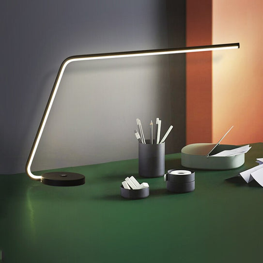 Modern Creative Long Arm LED Table Lamp For Reading